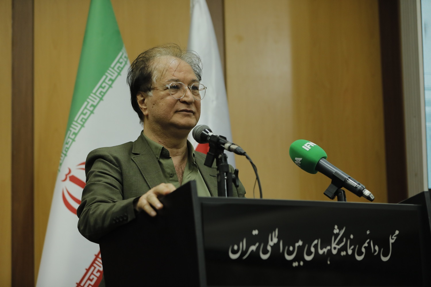 نمایش تاب آوری صنعت مبلمان و دکوراسیون ایران در مواجهه با چالش های موجود / نمایشگاه مبلمان 8 مرداد برگزار می شود