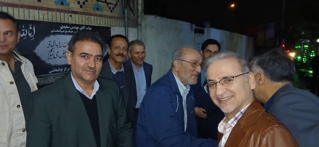 بدرود ای دغدغه دار توسعه ایران؛ همکاران و شاگردان دکتر رزاقی با او وداع کردند