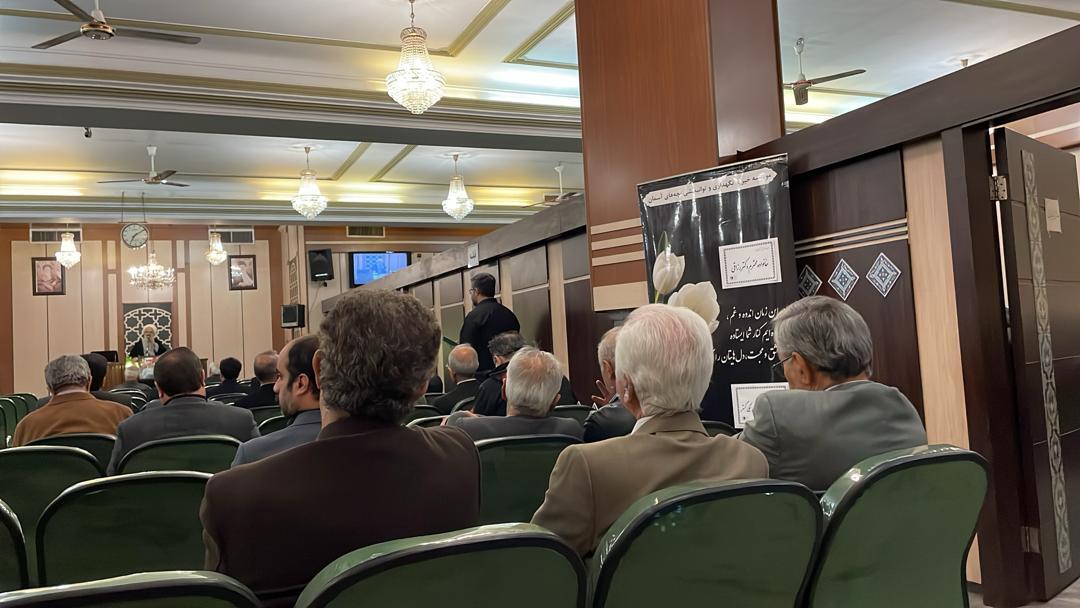 بدرود ای دغدغه دار توسعه ایران؛ همکاران و شاگردان دکتر رزاقی با او وداع کردند