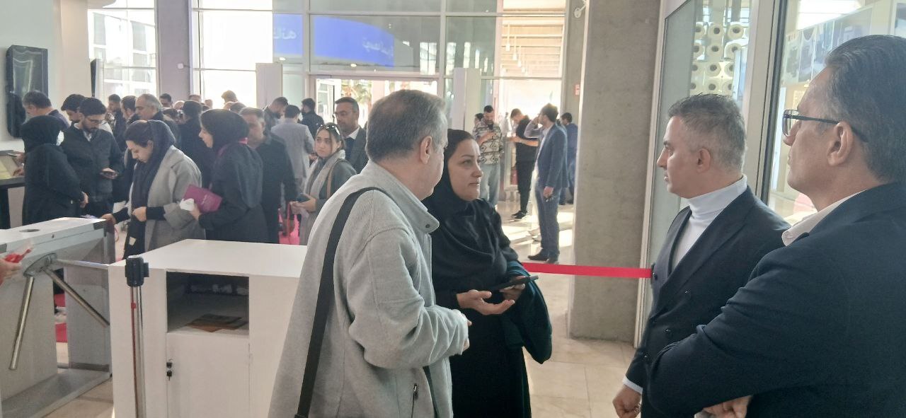 به دلیل ممنوعیت واردات ماشین آلات ساخت لوازم خانگی و آشپزخانه در حال از دست دادن بازارهای عراق و افغانستان هستیم