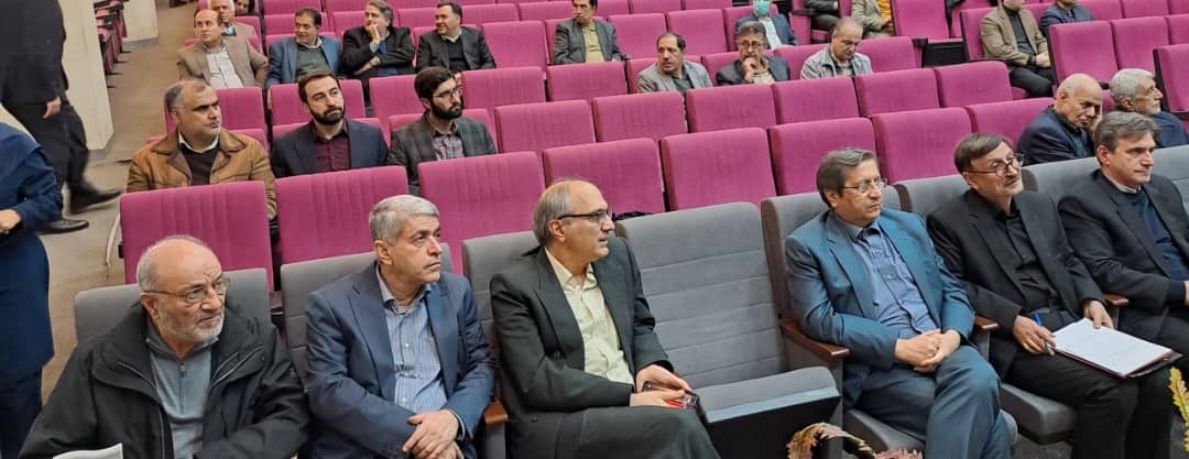 مراسم یادبود دکتر ابراهیم رزاقی در دانشکده اقتصاد دانشگاه تهران با حضور چهره های مختلف اقتصادی کشور برگزار شد مراسم یادبود دکتر ابراهیم رزاقی در دانشکده اقتصاد دانشگاه تهران با حضور چهره های مختلف اقتصادی کشور برگزار شد