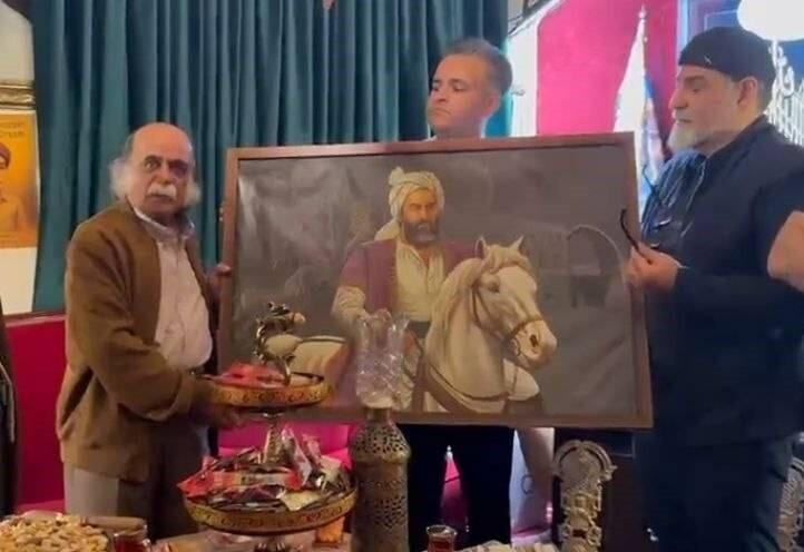 تقدیر اهالی فرهنگ و هنر سیستان و بلوچستان از پروفسور ملکزاده؛ دانشمندی با طرحهای گردشگری جهانی تقدیر اهالی فرهنگ و هنر سیستان و بلوچستان از پروفسور ملکزاده؛ دانشمندی با طرحهای گردشگری جهانی