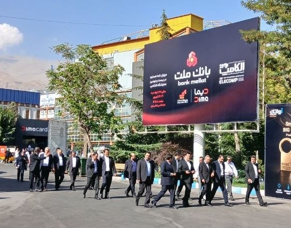حمایت از توسعه اقتصاد دیجیتال، از مهم ترین اولویت های بانك ملت است/ نمایشگاه الکامپ شاهد حضور پر رنگ محصولات فناوری بانک ملت حمایت از توسعه اقتصاد دیجیتال، از مهم ترین اولویت های بانك ملت است/ نمایشگاه الکامپ شاهد حضور پر رنگ محصولات فناوری بانک ملت