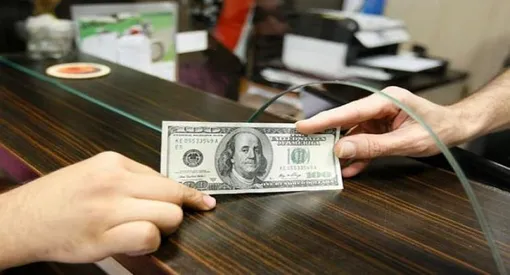 فرشاد مومنی سه رویکرد رایج درمقابل تحریم‌ها را بررسی کرد